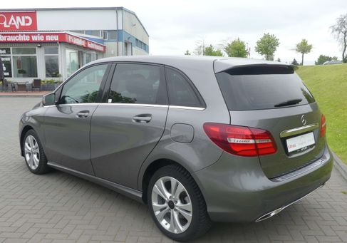 Mercedes-Benz B 200, 2017