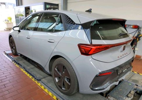 Cupra Born, 2024