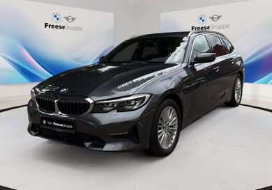 BMW 318, 2022