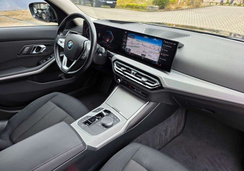 BMW 320, 2022