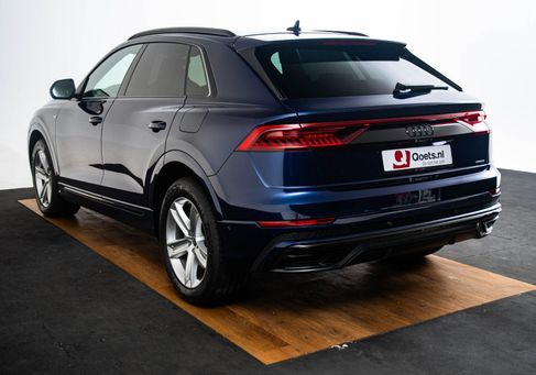 Audi Q8, 2022