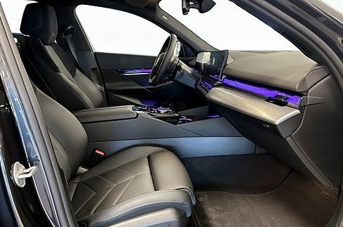 BMW 530, 2026