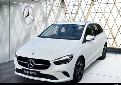 Mercedes-Benz B 180, 2024