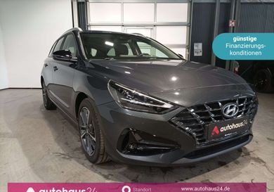 Hyundai i30, 2022