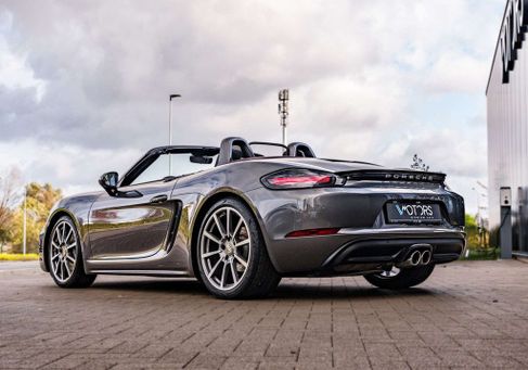 Porsche 718, 2018