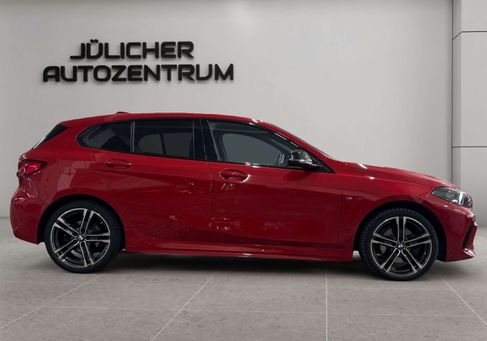 BMW 118, 2023