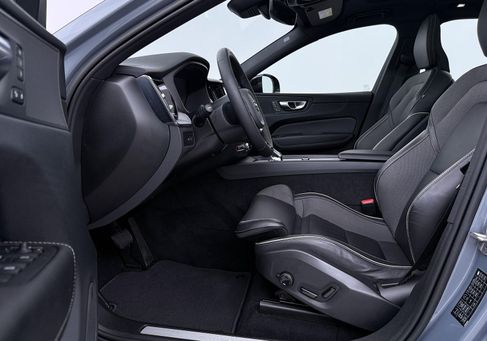 Volvo XC60, 2022 3