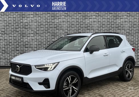 Volvo XC40, 2024