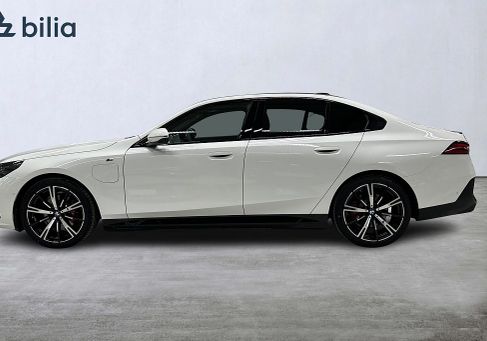 BMW 550, 2025