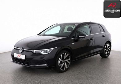 Volkswagen Golf, 2024