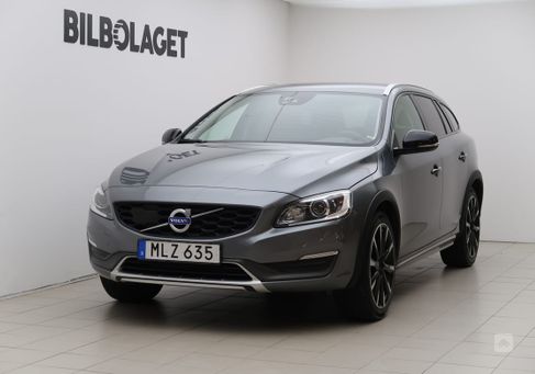 Volvo V60 Cross Country, 2016