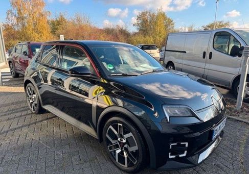Renault R 5, 2025
