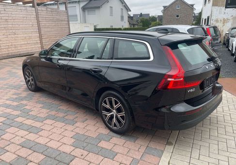 Volvo V60, 2022