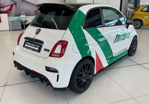 Abarth 595, 2022