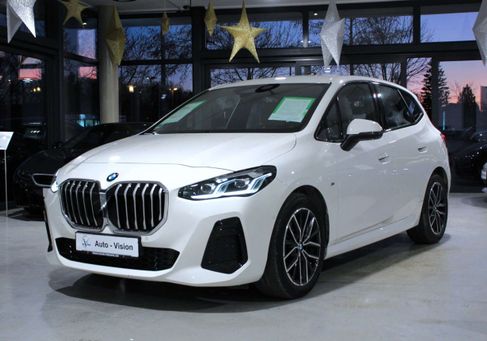BMW 218, 2022