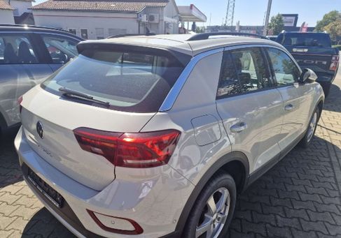 Volkswagen T-Roc, 2022 3