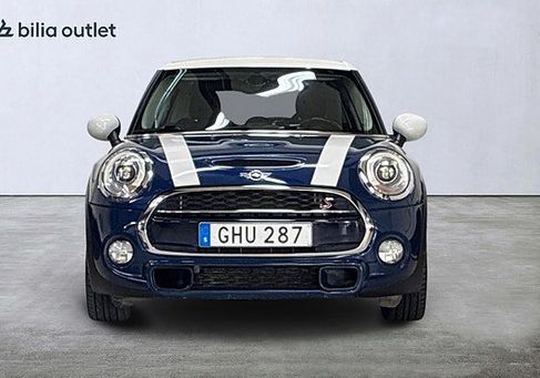 MINI, 2018