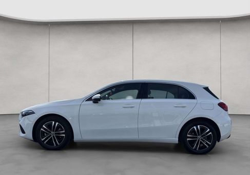 Mercedes-Benz A 180, 2025