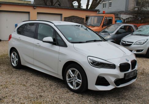 BMW 225, 2019