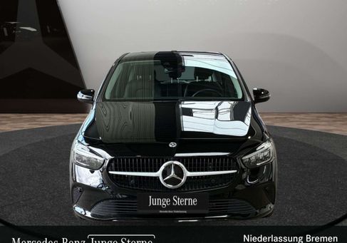 Mercedes-Benz B 180, 2023