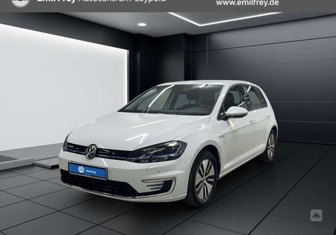 Volkswagen Golf, 2020