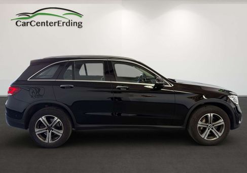 Mercedes-Benz GLC 300, 2021 3