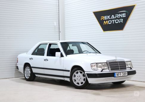 Mercedes-Benz 200, 1988