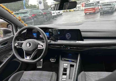 Volkswagen Golf, 2022 3