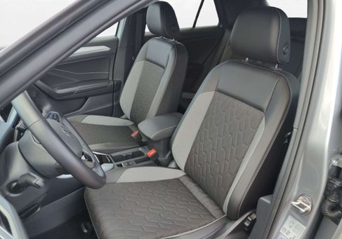 Volkswagen T-Roc, 2025
