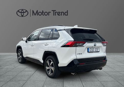 Toyota RAV 4, 2025 2