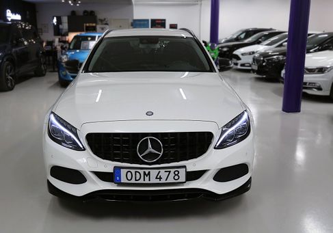 Mercedes-Benz C 350, 2016