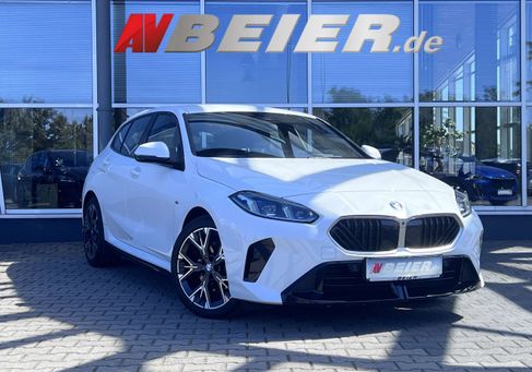 BMW 120, 2025