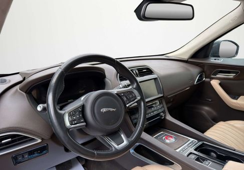 Jaguar F-Pace, 2018