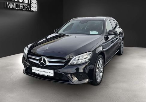 Mercedes-Benz C 300, 2021