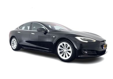 Tesla Model S, 2018