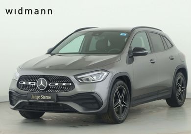 Mercedes-Benz GLA 200, 2021