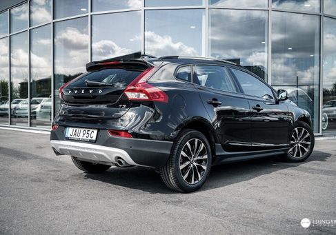 Volvo V40 Cross Country, 2019