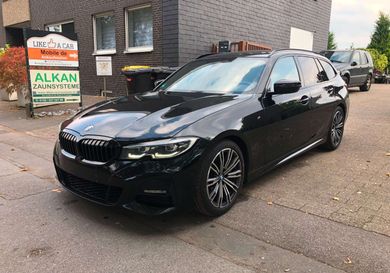 BMW 330, 2020