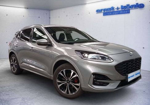 Ford Kuga, 2022