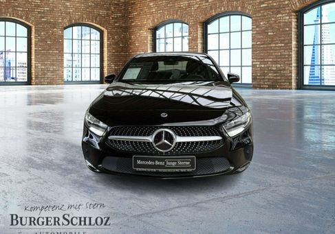 Mercedes-Benz A 180, 2021