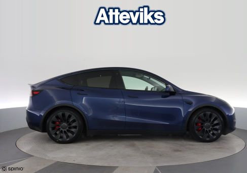 Tesla Model Y, 2023 2
