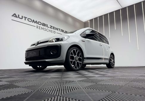 Volkswagen up!, 2021