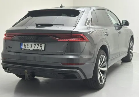 Audi Q8, 2023 3