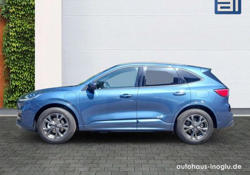 Ford Kuga, 2022