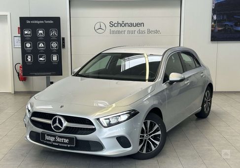 Mercedes-Benz A 200, 2021