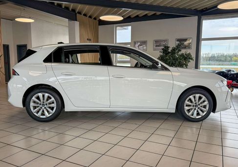 Opel Astra, 2023 3