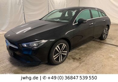 Mercedes-Benz CLA 220, 2022