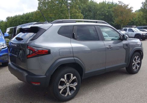 Dacia Duster, 2025