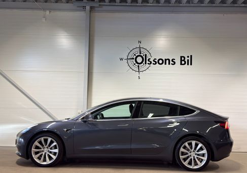 Tesla Model 3, 2020 3