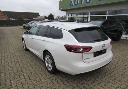 Opel Insignia, 2019 3